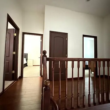 Holiday home Large Single Family 7 Bedrooms