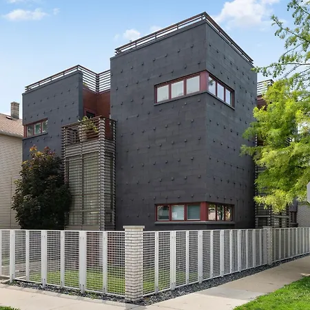 5br 5ba Architectural Estate-theatre Gym Rooftop Chicago
