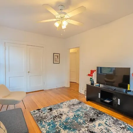 Apartment Hyde Park Chic 1br Prime Location Near Uchicago *