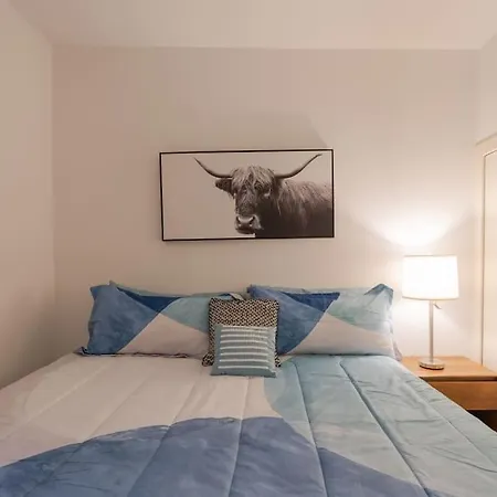 3br Prime Hyde Park Location Near Uchicago And Dining Chicago
