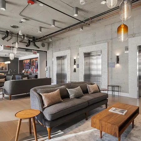 Premier Penthouses And With Captivating Views Of Millennium Park *