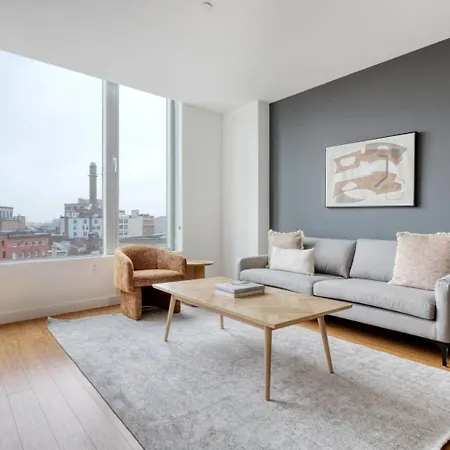 Apartment River North 1br W Gym Pool Roof Nr Riverwalk Chi-834 Chicago