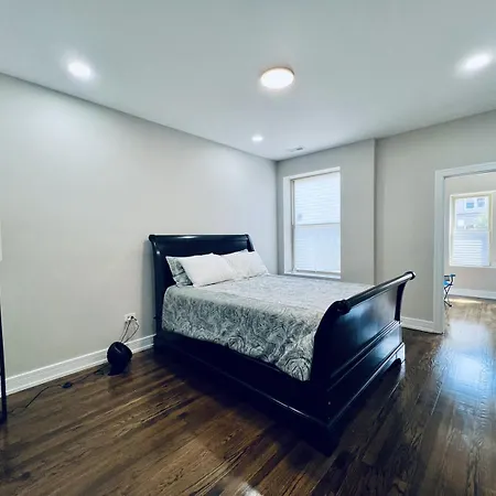 Apartment Harmony Near The Lake In Stylish 3 Bed 2 Bath Chicago