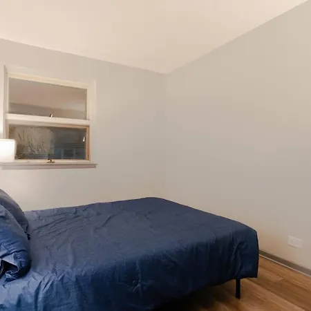 1br Gem In Prime, Vibrant Location Walk To Dining * Chicago