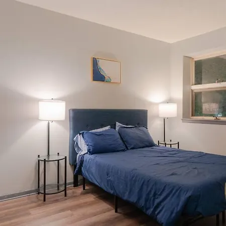 1br Gem In Prime, Vibrant Location Walk To Dining