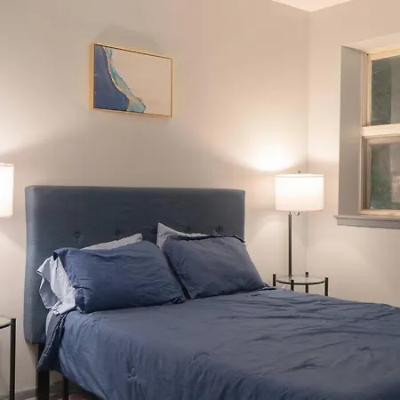 1br Gem In Prime, Vibrant Location Walk To Dining Apartment *