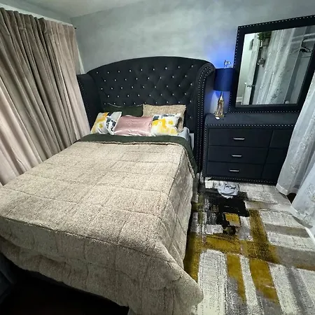 Villa Hamaline Luxury Chicago