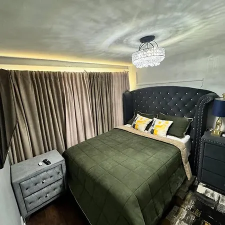 Hamaline Luxury Chicago