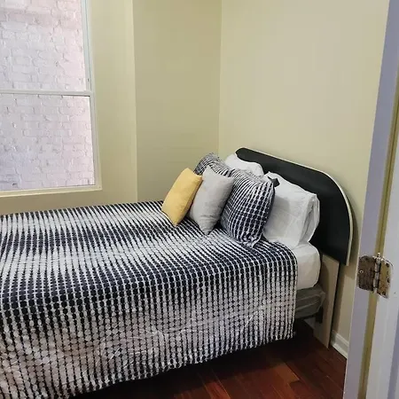 Charming 3bd 2bth Apartment--private *