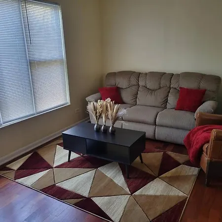 Apartment Charming 3bd 2bth Apartment--private Chicago
