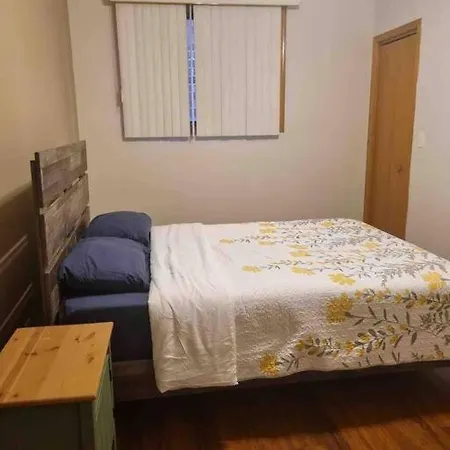 3br 2ba Apt Uic Rush Medical Private Parking Apartment *