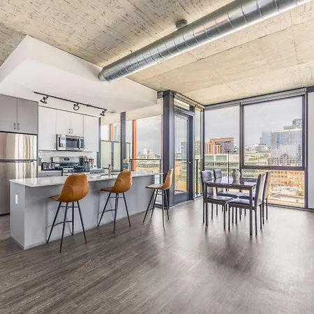 Freshly Minted 2br - Elegance & Comfort In