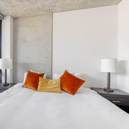 Sophisticated 3br - New Modern And Luxurious * Chicago