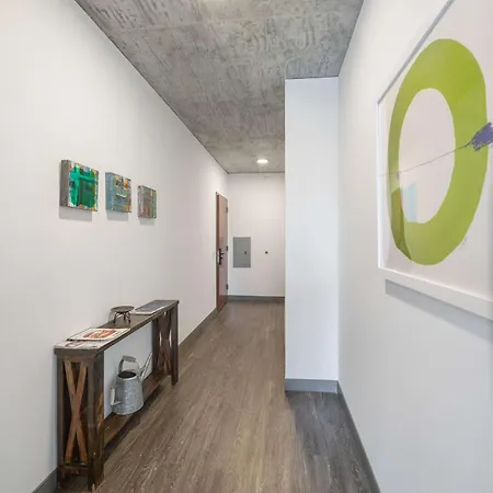 Sophisticated 3br - New Modern And Luxurious Chicago