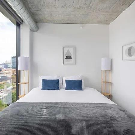 Apartment Sophisticated 3br - New Modern And Luxurious *