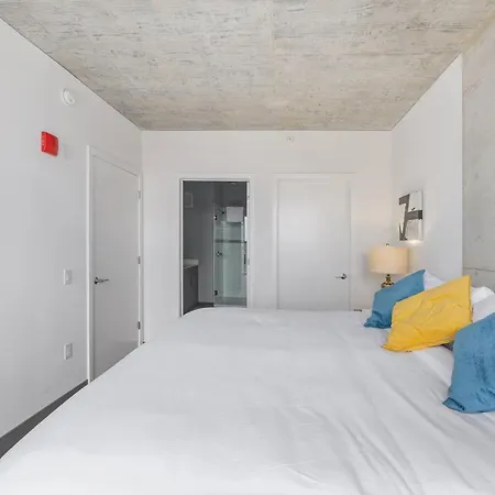 Apartment Sophisticated 3br - New Modern And Luxurious Chicago