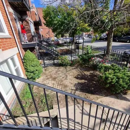 Apartment 3br 2ba Apt Uic Rush Medical Private Parking