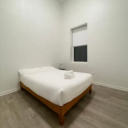 Charming Shared In Prime Location, 1 Bedroom And 1 Bathroom
