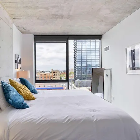 Apartment Sophisticated 3br - New Modern And Luxurious Chicago