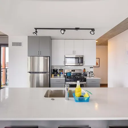 Sophisticated 3br - New Modern And Luxurious Chicago