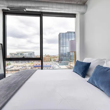 Sophisticated 3br - New Modern And Luxurious Chicago