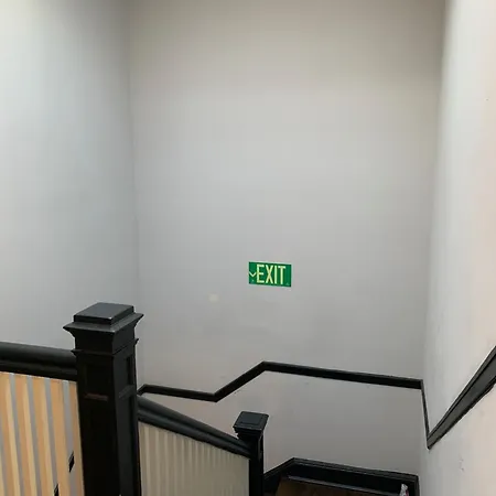Entire With Private Balcony Apartment *