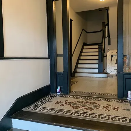 Entire With Private Balcony Chicago