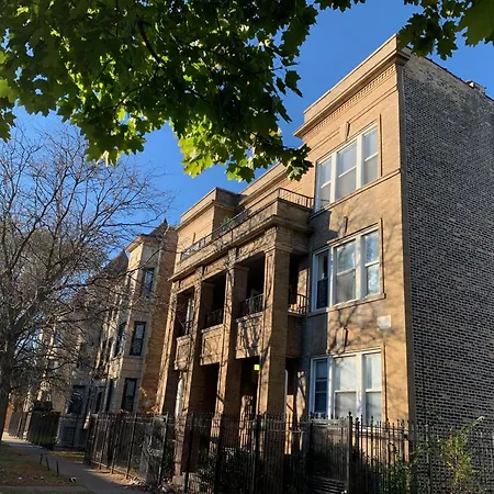 Entire With Private Balcony Apartment
