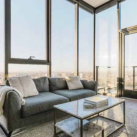 Blueground Medical District 3bd Chi-1112 Apartment Chicago