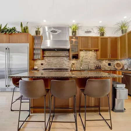 Holiday home Designer Smart Home Chicago *