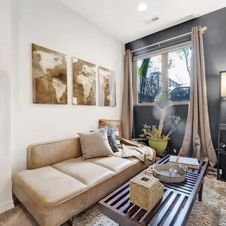 Holiday home Designer Smart Home Chicago *