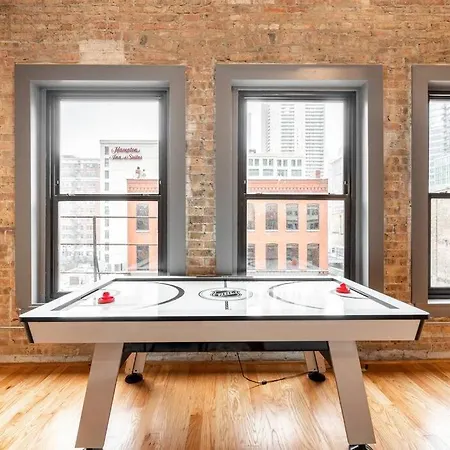 503loft 5 Bed 2 Ba Downtown Loft - Sleeps 8 Apartment Chicago