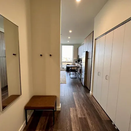 Flexhome River West Luxury N3 With Gym And Rooftop Apartment Chicago
