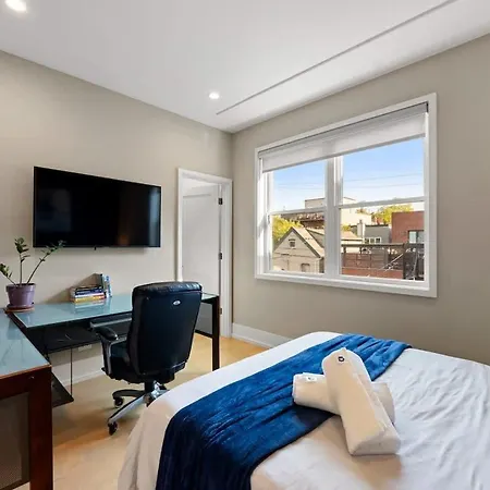 Stunning 5br In Heart Of With 2 Rooftops