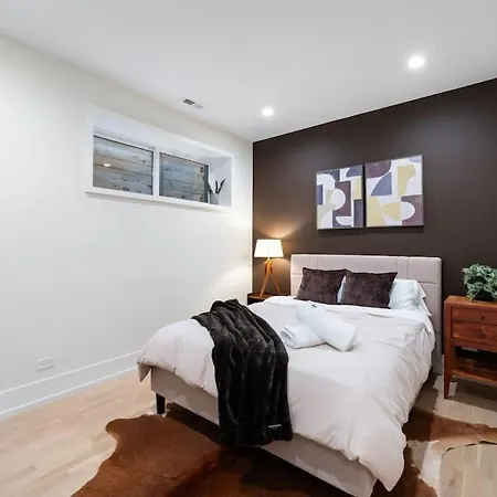 Stunning 5br In Heart Of With 2 Rooftops *