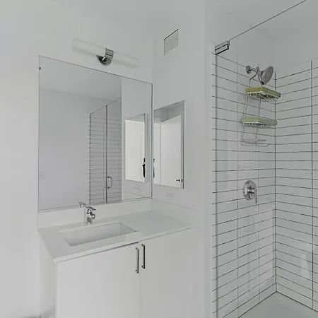 W Loop 2br W Gym Pool In Heart Of Greektown Chi-540 Apartment Chicago