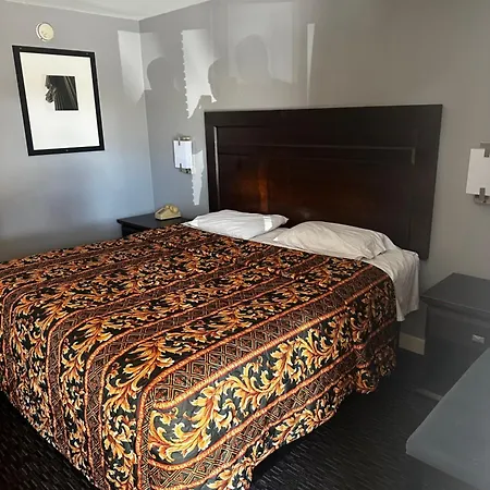 Hotel Apache