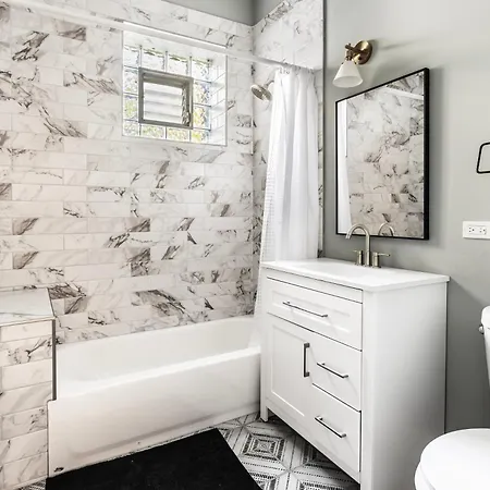 Drexel Apartments, Downtown Hyde Park Homestay Chicago