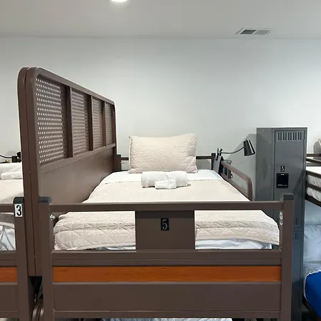 Hostel Stay Chicago
