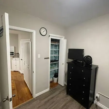 Charming Pullman Retreat & Modern Comfort Awaits * Chicago