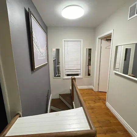 Charming Pullman Retreat & Modern Comfort Awaits Apartment *