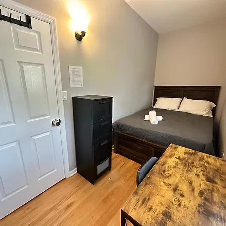Homestay Wonderful Close To Downtown - Free Parking Chicago