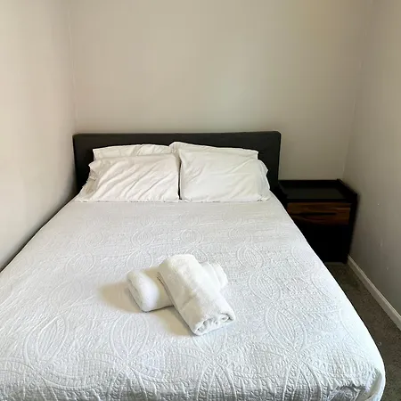 Wonderful Close To Downtown - Free Parking Homestay Chicago