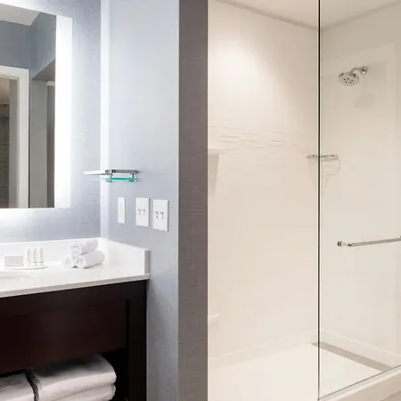 By Marriott Downtown/loop Hotel Chicago
