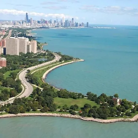Luxury 3 Bedroom In Bronzeville Chicago