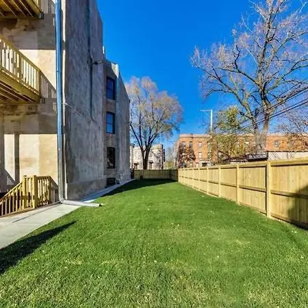 Luxury 3 Bedroom In Bronzeville Chicago