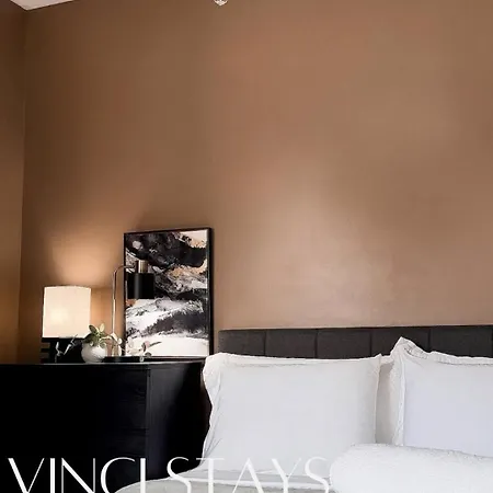 Comfy Flat By Foster Beach Downtown Uptown Chicago