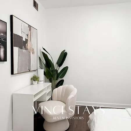 Apartment Comfy Flat By Foster Beach Uptown Downtown Chicago