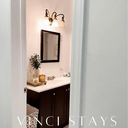 Apartment Comfy Flat By Foster Beach Uptown Downtown Chicago