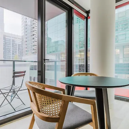 Blueground River North Balcony Pool Nr Pier Chi-1147 *